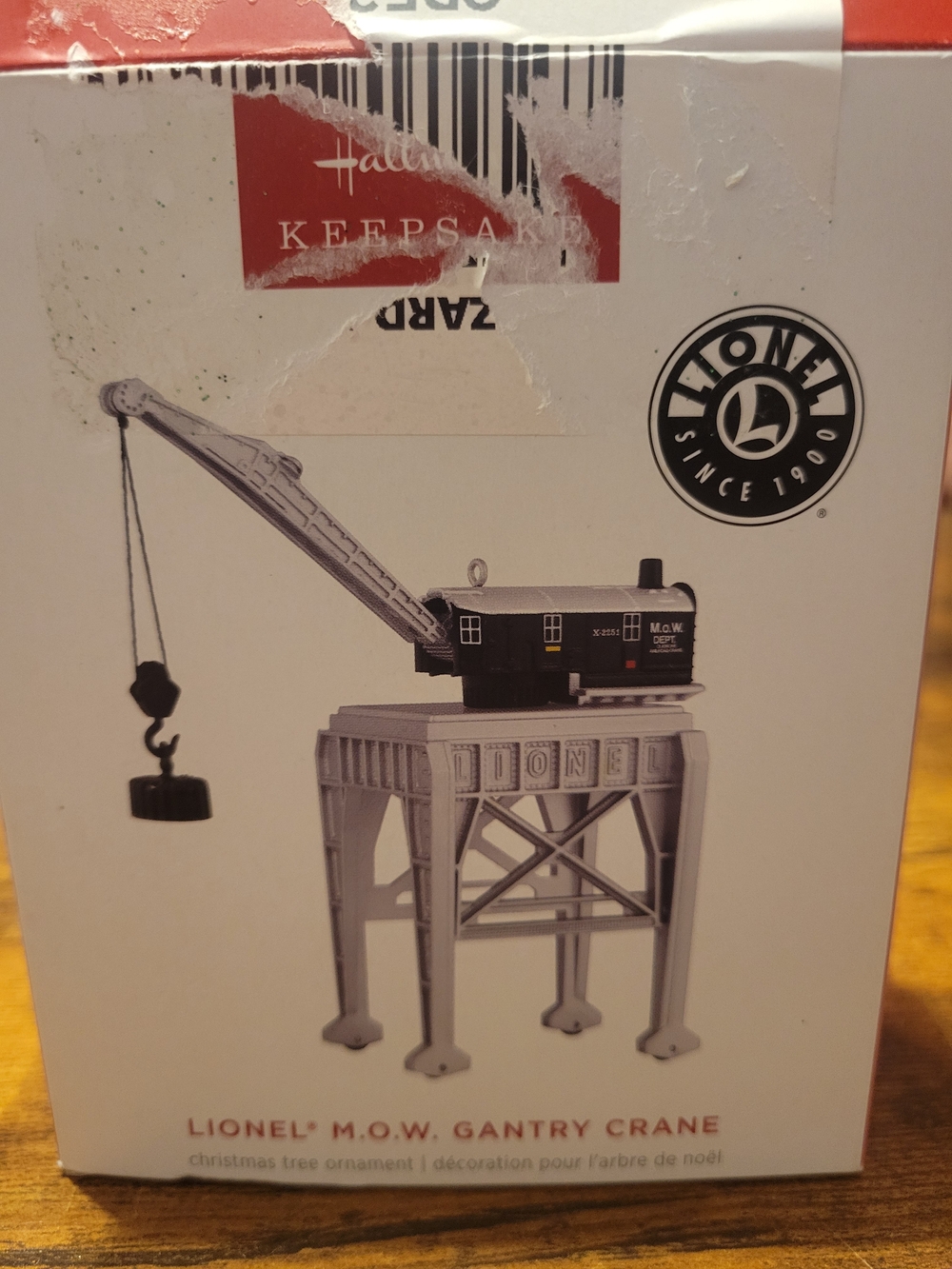 KEEPSAKE the Label Black and Gray Lionel M.O.W. Gantry Crane Ornament